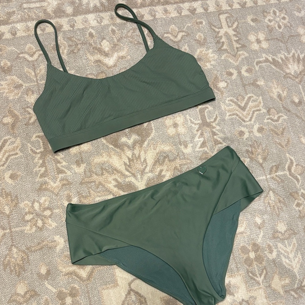 Body Glove Olive Bikini Set (fit large)